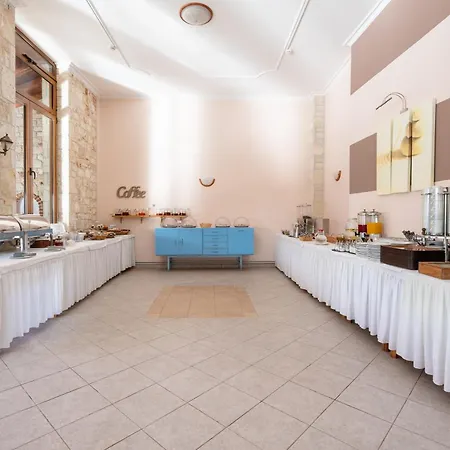 Stratos Hotel-3